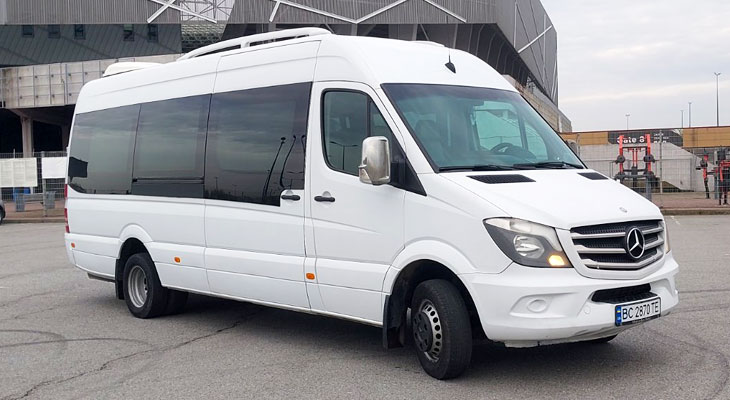 Оренда мікроавтобуса Mercedes Sprinter ціна у Львові