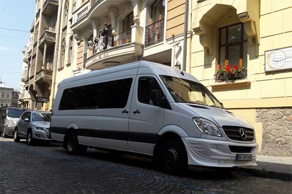 Пасажирські трансфери Львів Пасажирські трансфери Львів
