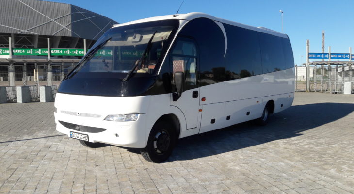 Автобус для трансфера у Львів Оренда автобуса для трансфера у Львів