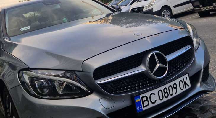 Оренда авто Mercedes з водієм у Львові